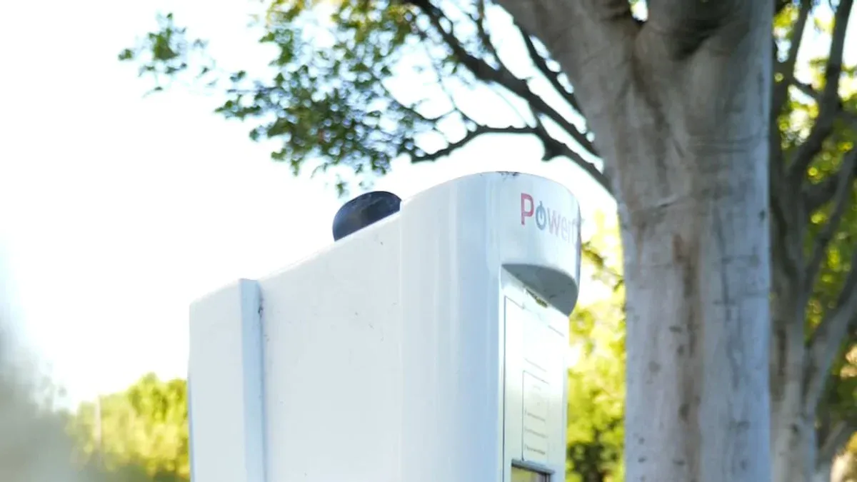 How to Choose a Charging Box That Can Handle Power Fluctuations in Argentina