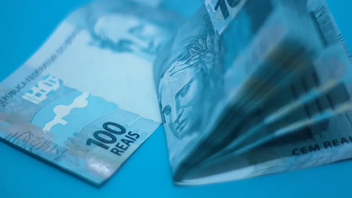 The First-Mover Advantage: Why Brazilian Businesses Should Invest in Commercial EV Charging Now