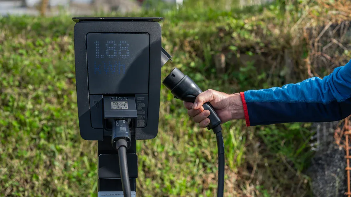 The Ultimate Guide to Using a Portable EV Charger for Travel Across the UK 2 Portable EV Charger Basics: What You Need to Know
