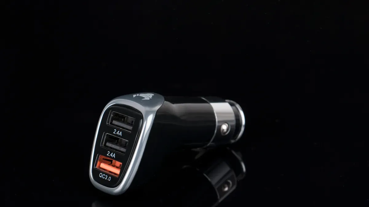 What to Look For in a Portable EV Charger for Use in Rural Argentina 2 Portability and Durability of Portable EV Car Charger