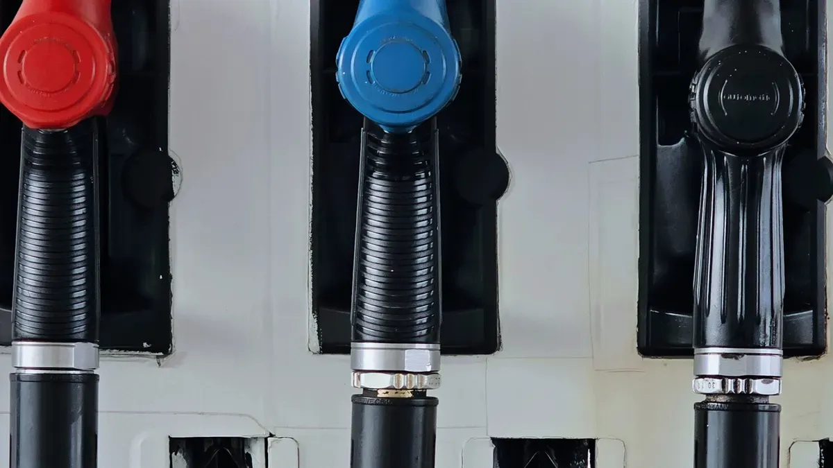 Where to Find and Buy Quality EV Charging Adapters in Argentina 2 Types of Quality EV Charging Adapters Available